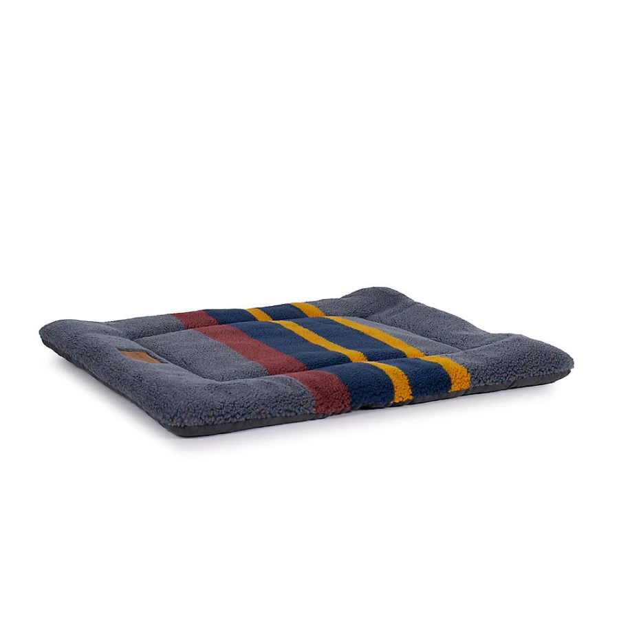 PetSmart Pendleton Vintage Camp Lake Dog Crate Mat - Comfort Cushion for Pet Beds